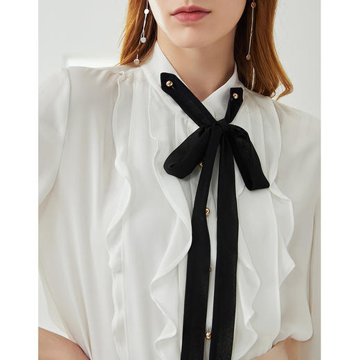 EITIE爱特爱秋季新款复古洋气系带木耳边显瘦衬衫上衣女 商品图5