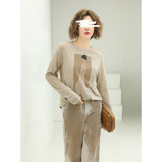 COCOBELLA时尚花纱印花长袖T恤女秋休闲舒适圆领针织衫TS34 商品图3