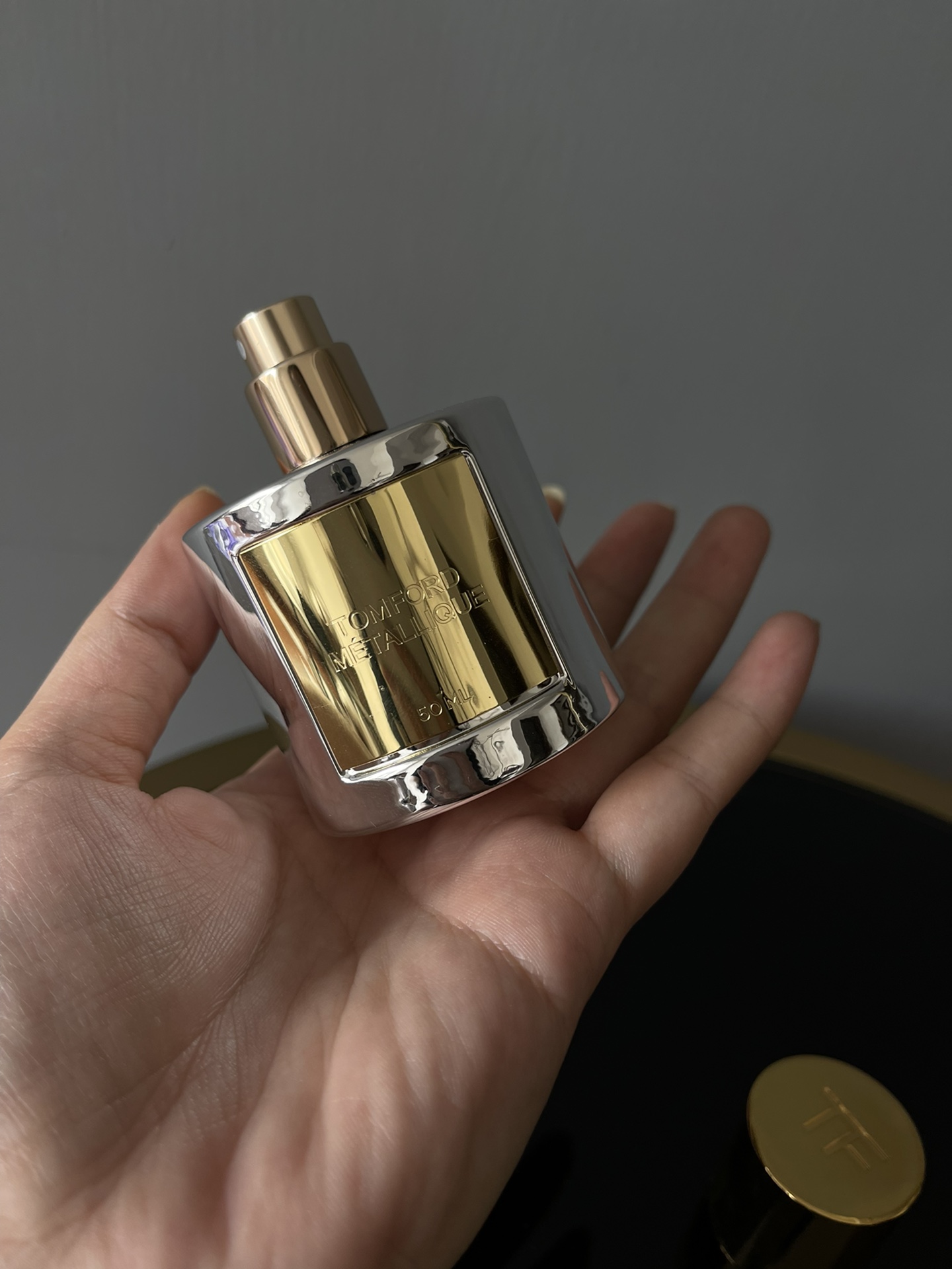 tom ford metallique鎏金花影香水