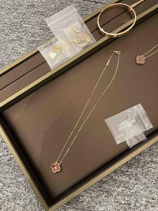 Vca单钻红四叶草项链，乱真精工，高品质，实拍，配全套专柜包装 商品图3