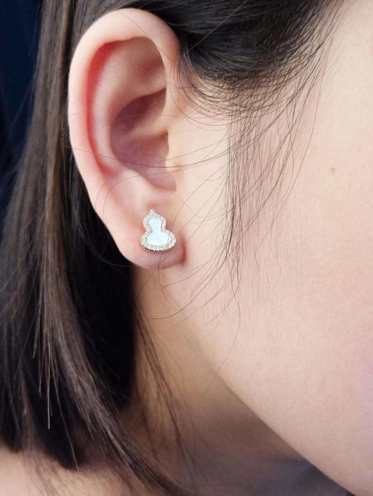 Qeelin白葫芦耳钉（一对），乱真精工，高品质，实拍，配全套专柜包装