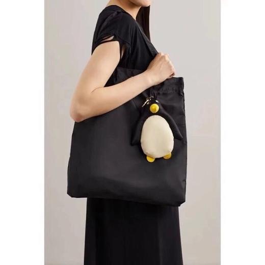 价值2000+ 原厂好物！太可爱 太方便！AN*YA/安雅2021企鹅装饰挂件两用购物袋 hindmarch 环保防水尼龙 大容量便携轻薄二合一手提袋 预售 商品图0