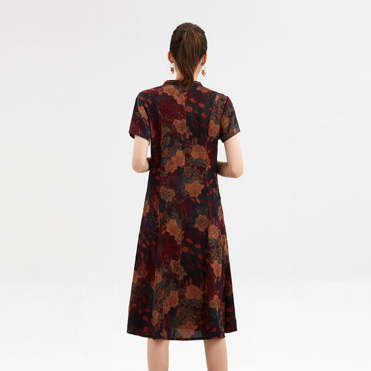 上海旗袍厂XT-21001-2万针绣花中国风女式连衣裙 桑蚕丝香云纱连衣裙女 微收腰A字裙 商品图2