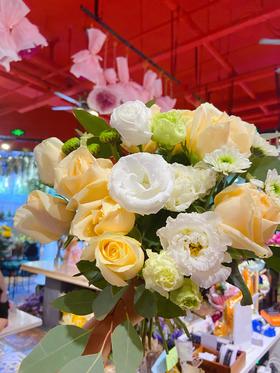 包月鲜花～包月共4束