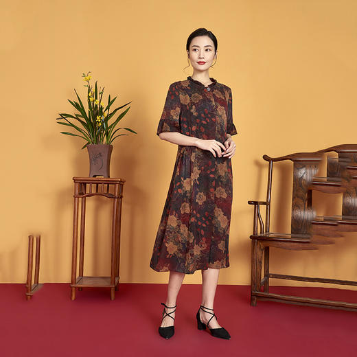 上海旗袍厂XT-CT20-316简约一件潮流女式连衣裙 桑蚕丝香云纱连衣裙女 新款潮A字裙 商品图3