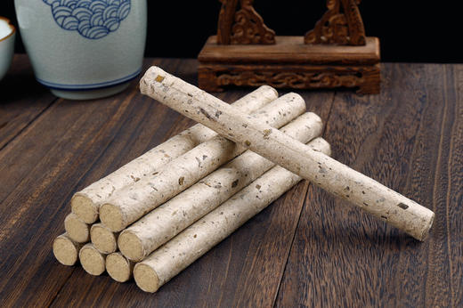 桑皮纸手工艾条，野生陈艾灸条，传统工艺，做工讲究（10根/盒）一次购买四盒送纯铜按摩温灸器一个 商品图3