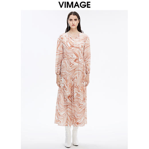 VIMAGE/纬漫纪新款秋季V领系带松紧袖口落肩式印花连衣裙女V1607241 商品图0