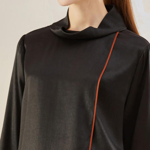 TANGY Collection天意精品2021年秋冬新品桑蚕丝撞色线迹莨绸上衣 商品图3