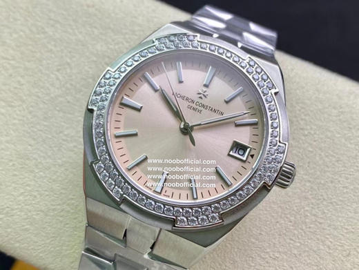 稀缺款【Vacheron Constantin江诗丹顿】
纵横四海系列OVERSEAS女表小号型钢带款——一款极具魅力和旅行精神的女性腕表
【表壳】直径36mm 商品图4