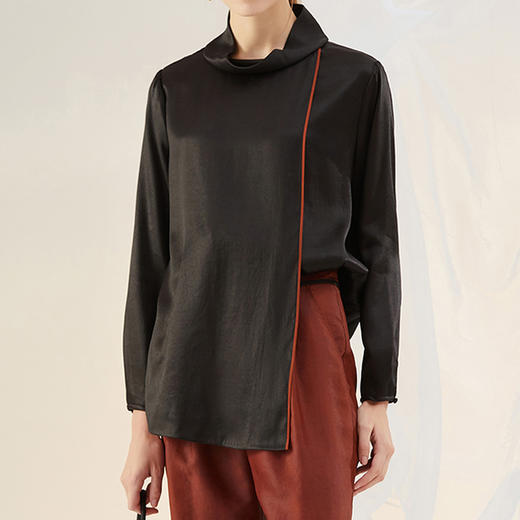 TANGY Collection天意精品2021年秋冬新品桑蚕丝撞色线迹莨绸上衣 商品图4