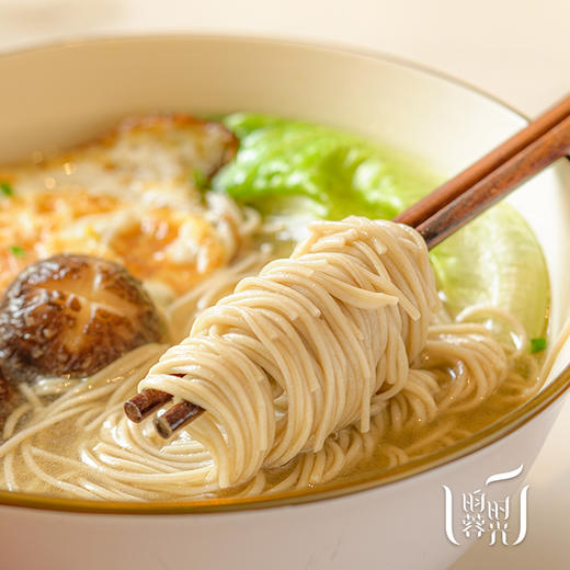 青稞挂面礼盒 · 营养饱腹 · 低钠低脂 · 低升糖的健康主食 · 伴手礼 · 精致体面（240克/盒*8） 商品图8