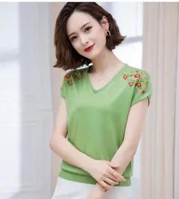 JXG-2021夏季新款妈妈t恤女夏短袖宽松冰丝小衫洋气刺绣V领上衣蝙蝠衫 商品图4