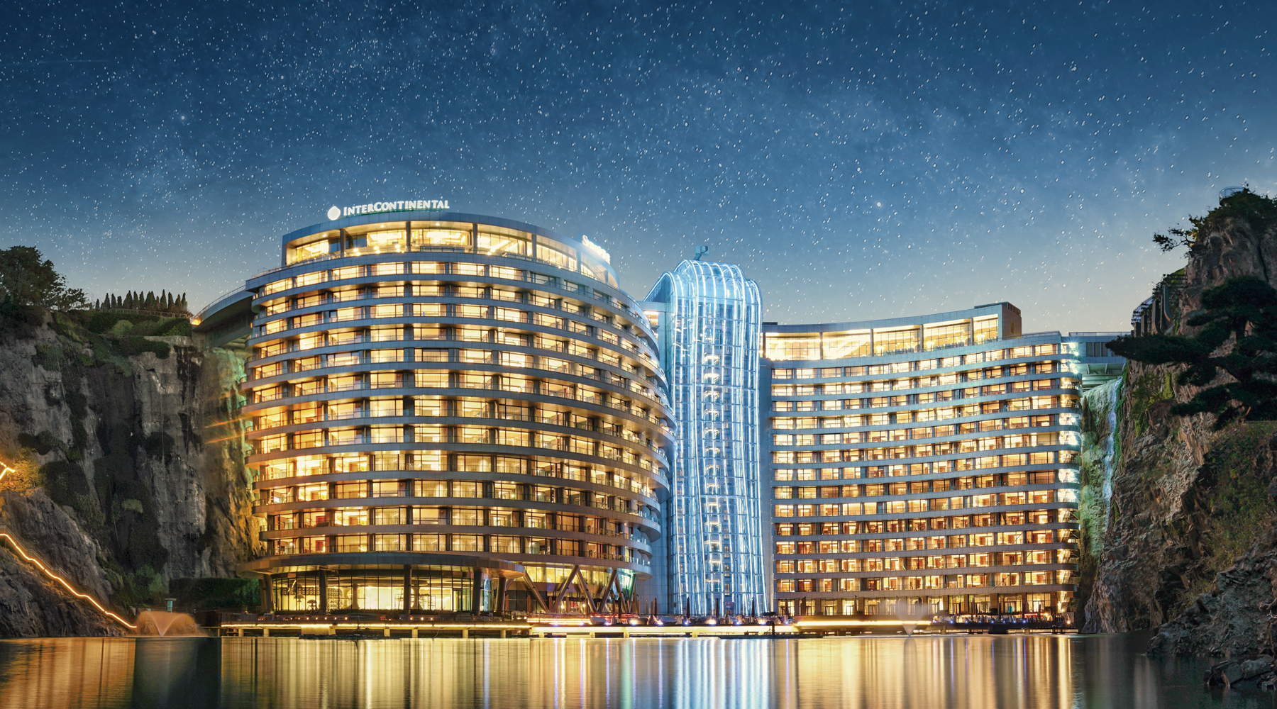 ★双11大促★￥1666起/晚【上海佘山世茂洲际酒店】地下88米深坑酒店，享石榴石主题房+自助早餐，辰山植物园门票/红酒/采摘！另有连住2晚套餐/红宝石行政房可选！有效期至2026年3月31日