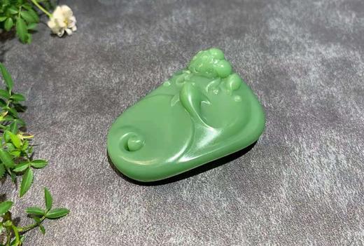 【御珠宫坊·传承系列】碧玉花鱼挂件 商品图0