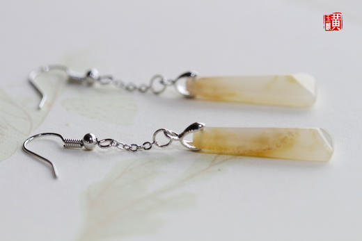 和田玉糖白玉耳坠 商品图3