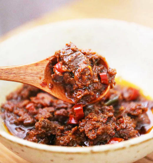 热卖【牛肉酱】一半都是牛肉粒，手工慢熬，入味鲜香 商品图4