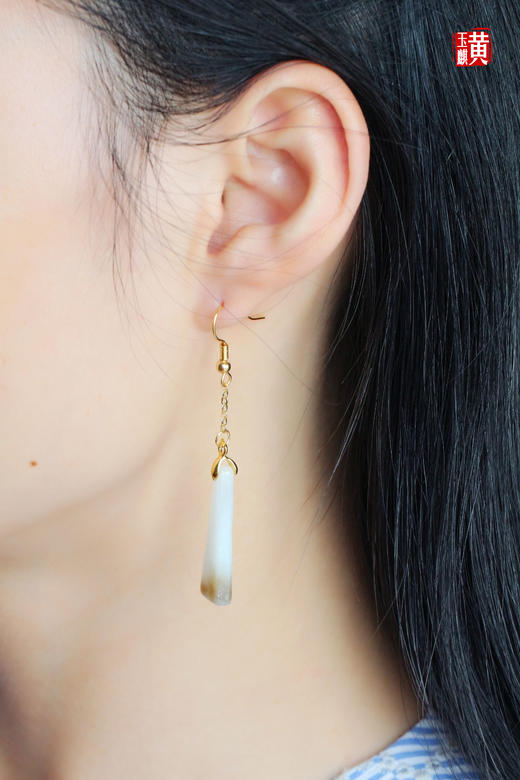 和田玉糖白玉耳坠 商品图8