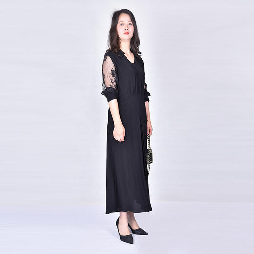 圣三利女装  气质优雅蕾丝拼接连衣裙SL2017164 商品图1