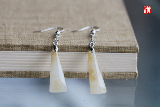 和田玉糖白玉耳坠 商品图0