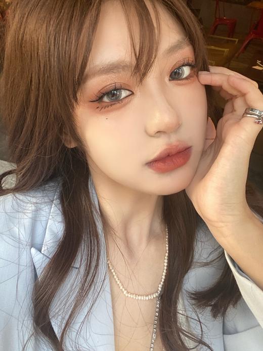 【小红书推荐款】moonen leen  银霜灰，年抛/直径14.5/着色14.0，188/一副，298/两副，最高度数有1000 商品图2