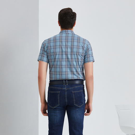 YvesFigarau伊夫·费嘉罗夏季新款商务休闲格纹舒适透气短袖衬衫912463 商品图3