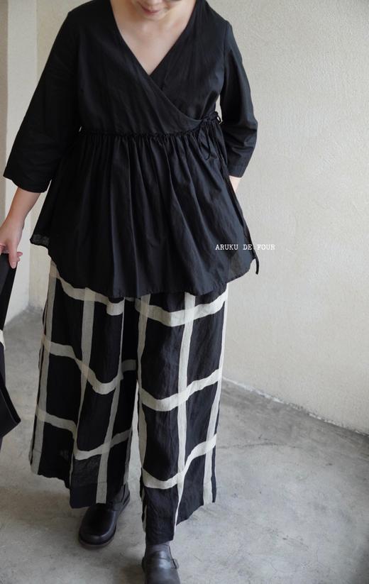 FRANCESCA浅灰/白/黑绑带上衣 商品图7