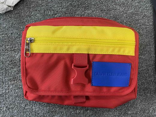 Calvin Klein Jeans男款运动胸包腰包竞速红 商品图0