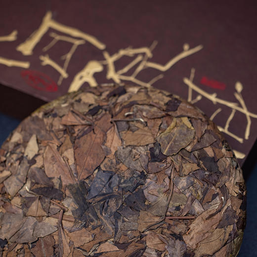 白茶 | 一叶九鼎 2021年新品 2014年原料 不可貌相 寿眉300g/饼/盒 商品图3