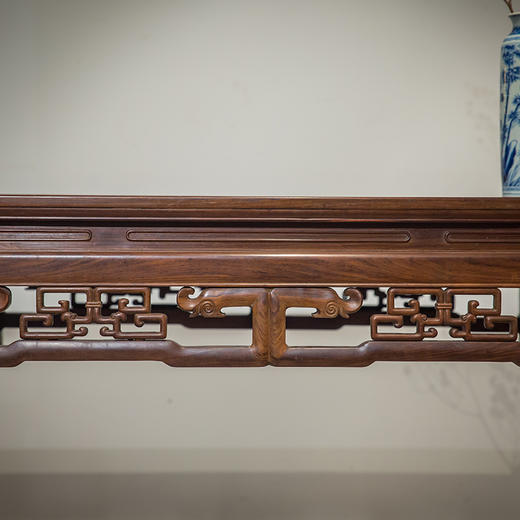 清代 红木拐子纹画桌 商品图3