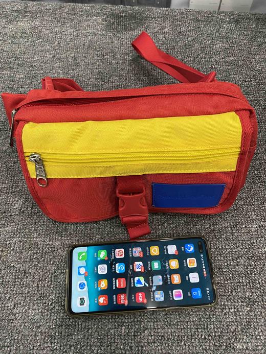 Calvin Klein Jeans男款运动胸包腰包竞速红 商品图8