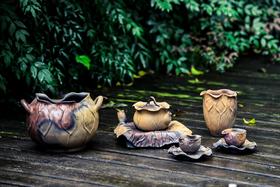 余丽芬 茶具套件（八件）