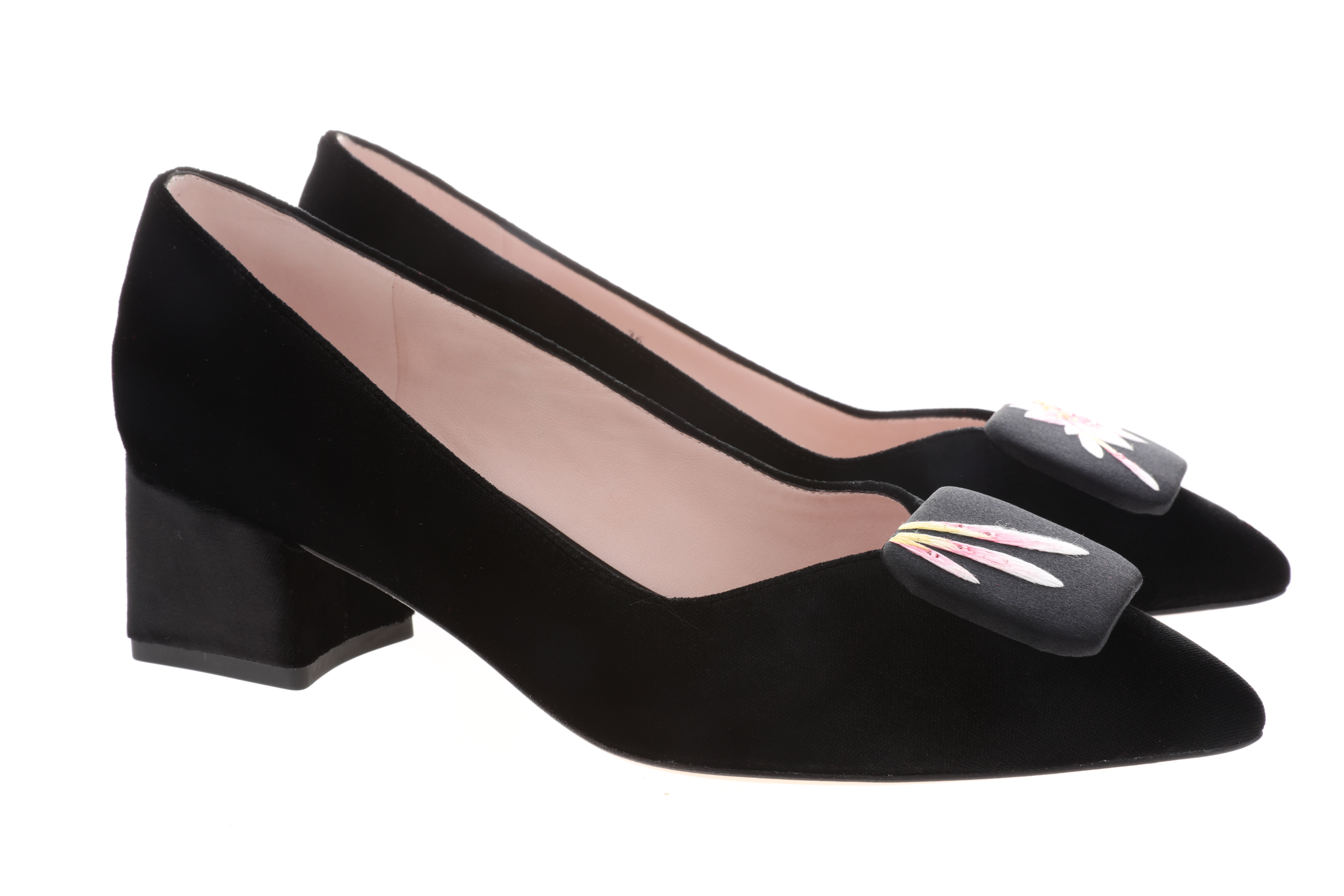 sheme 新中式 塔塔尔族顶冰花系列精美AB款刺绣方扣粗跟尖头单鞋可定制