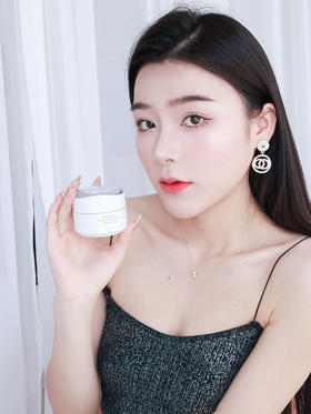 瑕疵皮本命美白面霜！我的斑点痘印有救了！