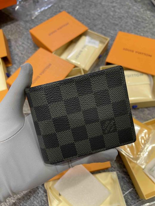 LV原单，男士钱包，全新配礼盒，淡季福利，限时亏本清仓🉐️，错过不再有，正品代购级别！乱真无压力… 商品图2