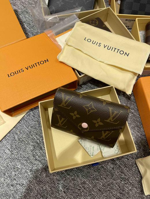 LV原单，女士钱包，全新配礼盒，淡季福利，限时亏本清仓🉐️，错过不再有，正品代购级别！乱真无压力… 商品图13