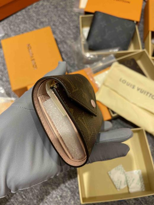 LV原单，女士钱包，全新配礼盒，淡季福利，限时亏本清仓🉐️，错过不再有，正品代购级别！乱真无压力… 商品图1