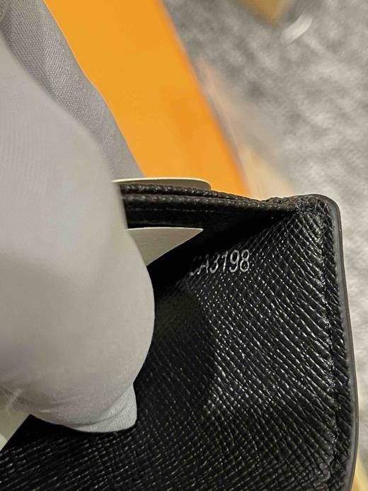 LV原单，男士钱包，全新配礼盒，淡季福利，限时亏本清仓🉐️，错过不再有，正品代购级别！乱真无压力… 商品图10