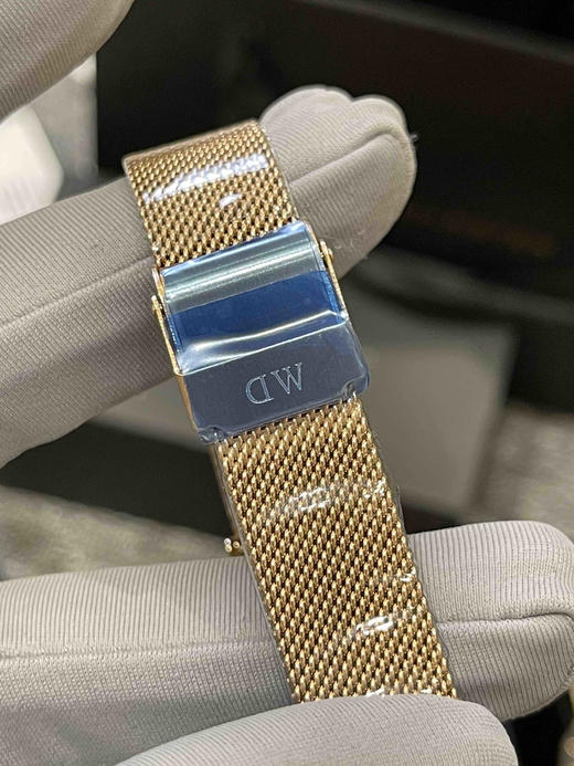 DW女士石英腕表（白盘），经典款32表盘，原单，全套礼盒包装，特价清仓秒杀🉐️123包邮，错过不再有⚠️ 商品图9