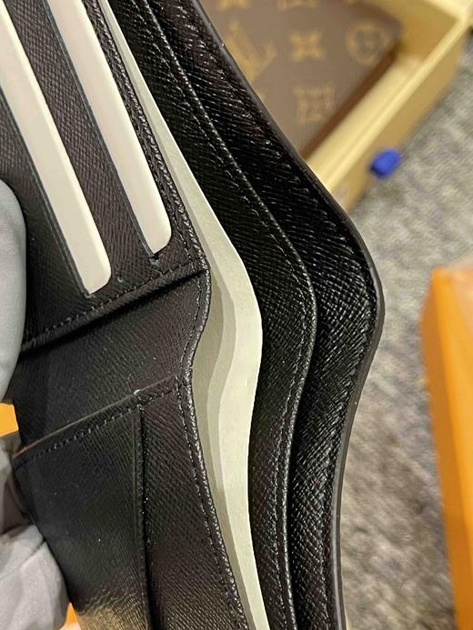 LV原单，男士钱包，全新配礼盒，淡季福利，限时亏本清仓🉐️，错过不再有，正品代购级别！乱真无压力… 商品图9