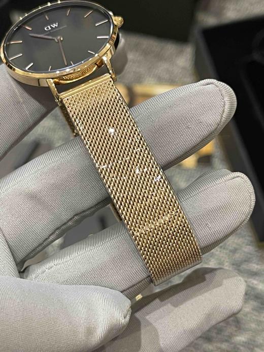 DW女士石英腕表（黑盘），经典款32表盘，原单，全套礼盒包装，特价清仓秒杀🉐️123包邮，错过不再有⚠️ 商品图4