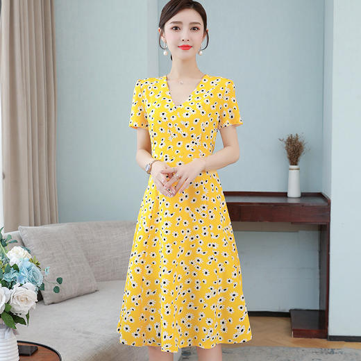 QBFS-LCX3580新款时尚气质修身V领短袖中长款碎花连衣裙 商品图0
