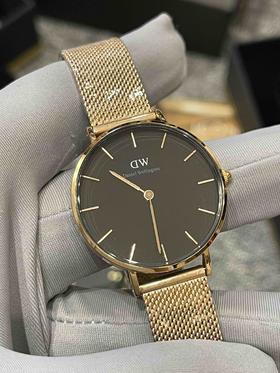 DW女士石英腕表（黑盘），经典款32表盘，原单，全套礼盒包装，特价清仓秒杀🉐️123包邮，错过不再有⚠️