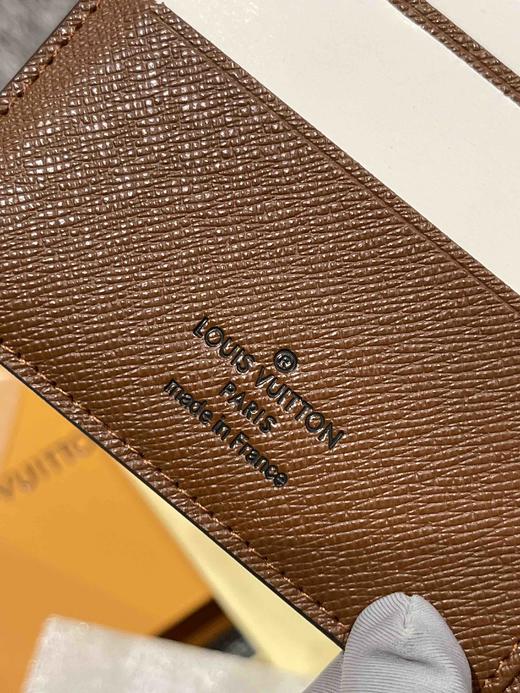 LV原单，男士钱包，全新配礼盒，淡季福利，限时亏本清仓🉐️，错过不再有，正品代购级别！乱真无压力… 商品图5