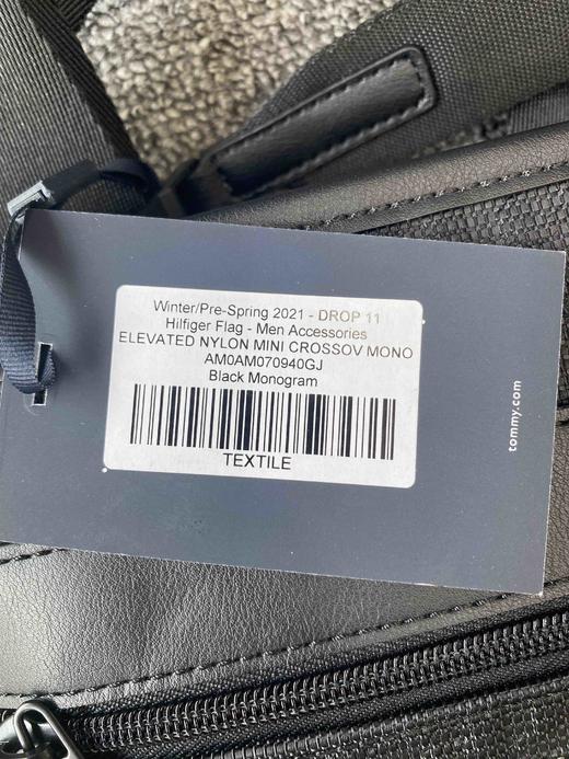 Tommy Hilfiger 2021早秋款男款斜挎包轻奢正价线保真 商品图11