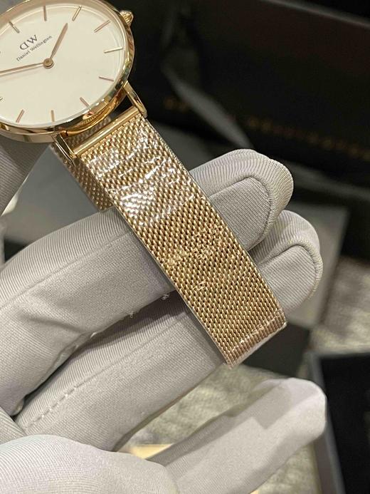 DW女士石英腕表（白盘），经典款32表盘，原单，全套礼盒包装，特价清仓秒杀🉐️123包邮，错过不再有⚠️ 商品图8