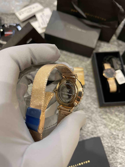 DW女士石英腕表（白盘），经典款32表盘，原单，全套礼盒包装，特价清仓秒杀🉐️123包邮，错过不再有⚠️ 商品图7