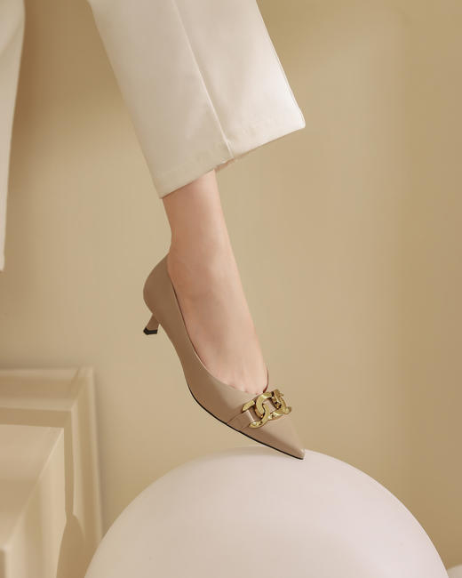 westory女鞋2021秋季新款尖头优雅气质通勤百搭细跟高跟鞋浅口单鞋女W21CE71071 商品图1