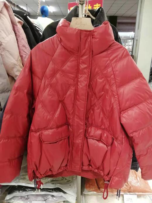 返季羽绒2106款时尚短款贝壳羽绒服 商品图0