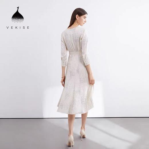 真丝V领波点连衣裙 商品图4