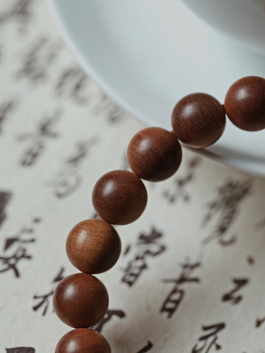 【青山特惠】1.0cm*19颗沉水级 黑肉印度迈索尔正区老山檀手串 L34 商品图4